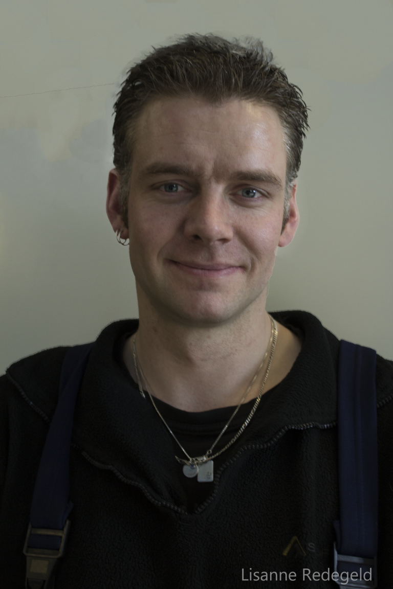 Monteur bij Algemeen Autobedrijf Raymond